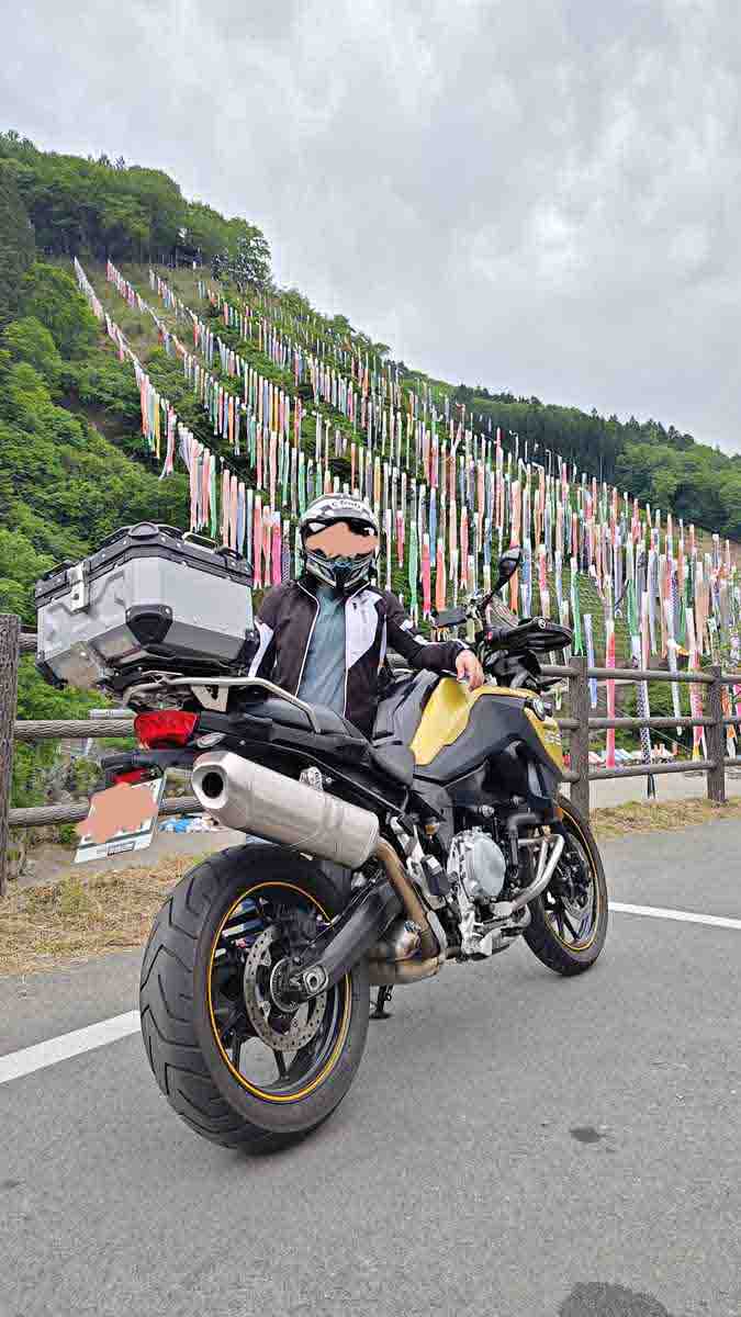 神流町の鯉のぼり祭りと一緒に撮影したバイク