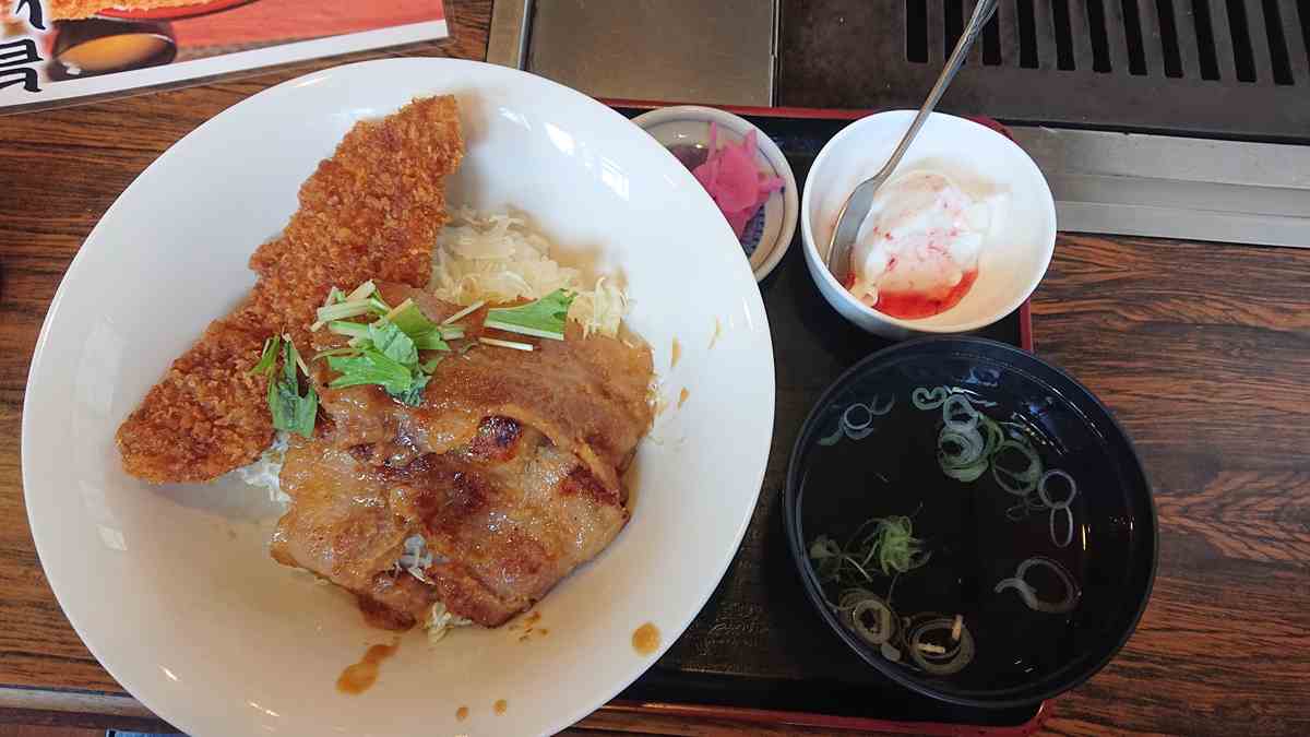 小鹿野にある「東大門」のライダーズ飯